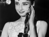 Audrey Hepburn odbie...